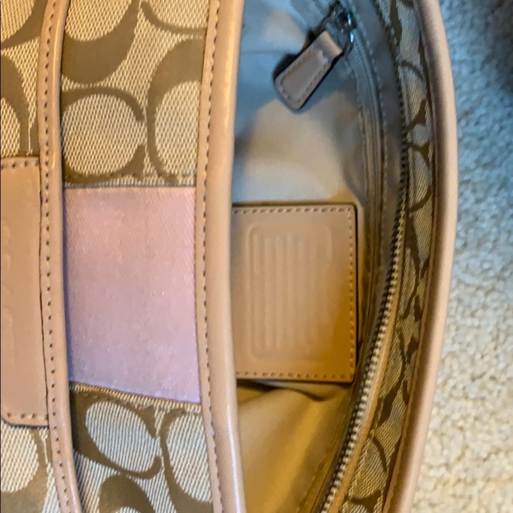 Coach crossbody - Picture 6 of 7